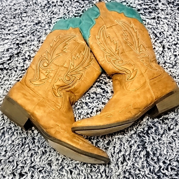 Coconuts by Matisse Shoes Coconuts Boots Poshmark